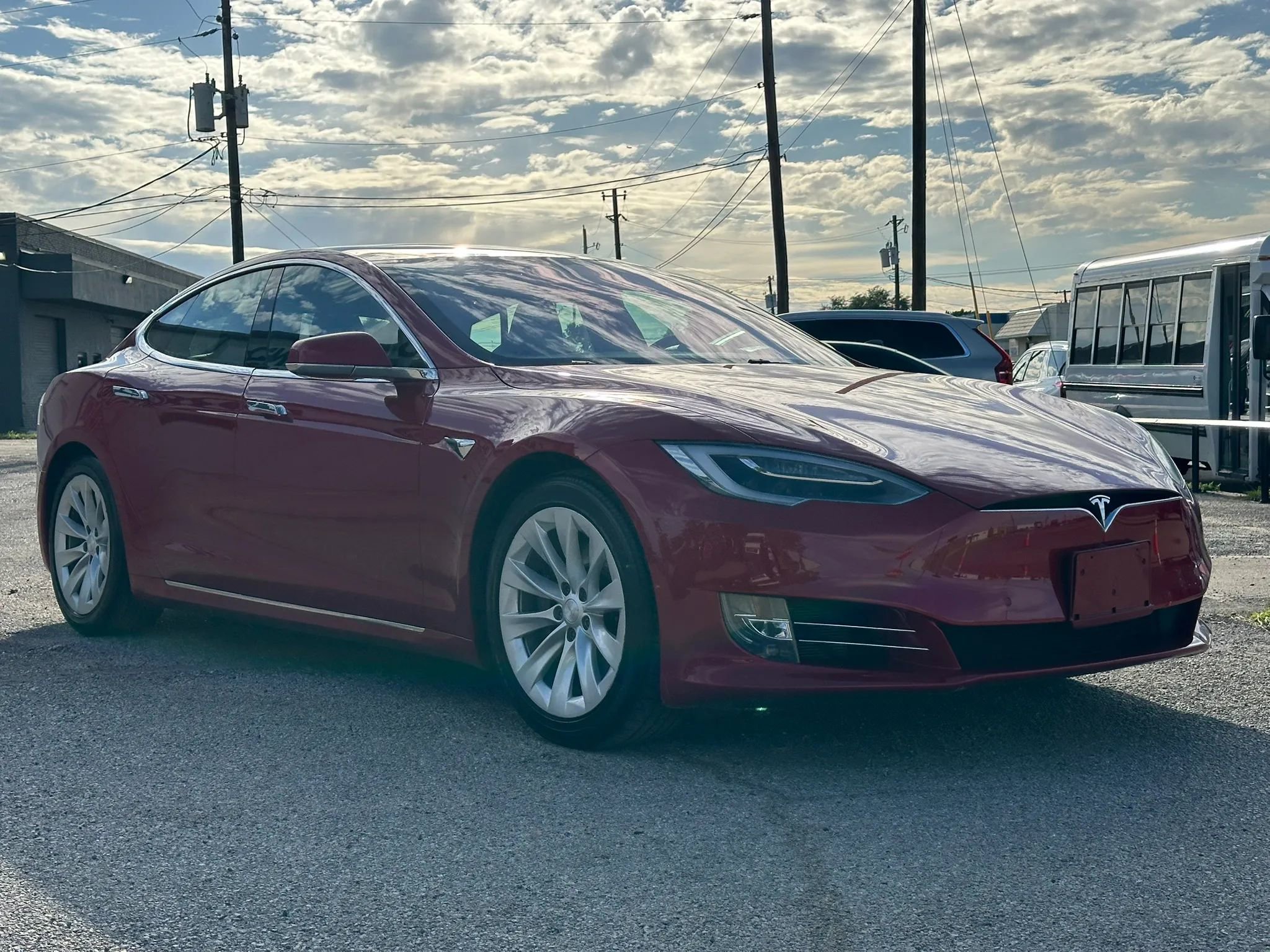 Used 2017 Tesla Model S 75D AWD/4WD image 9