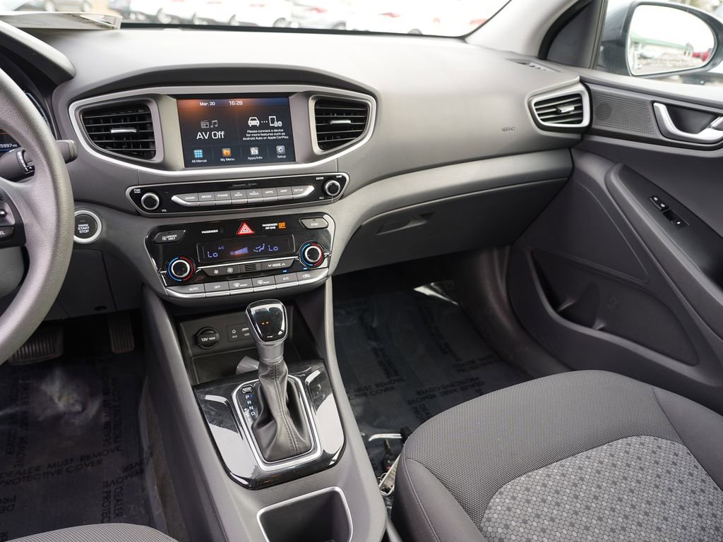 Used 2018 Hyundai Ioniq Blue FWD image 21