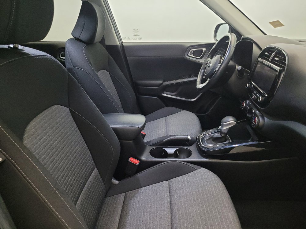 Used 2021 Kia Soul EX image 21