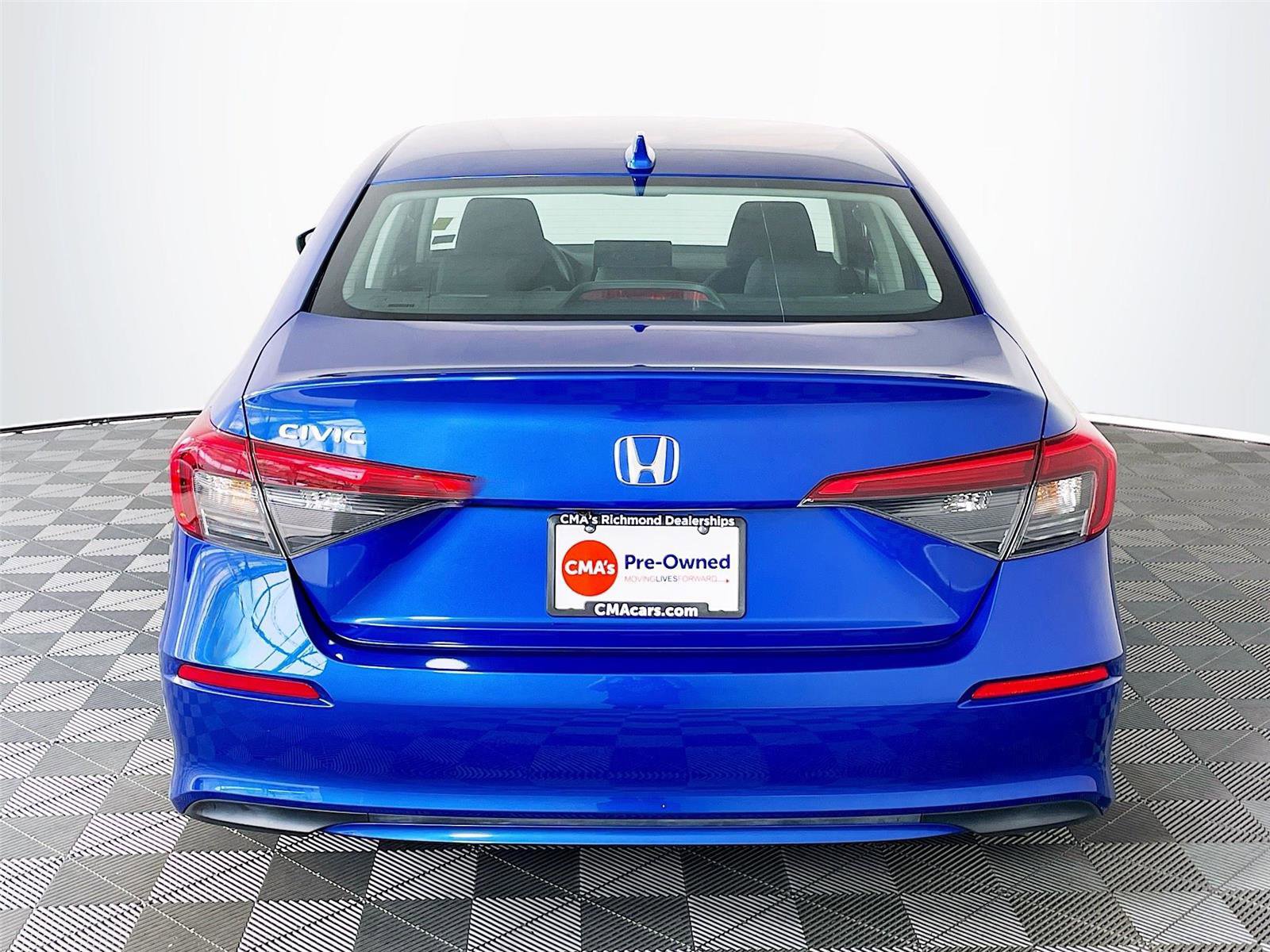 Used 2022 Honda Civic LX image 9
