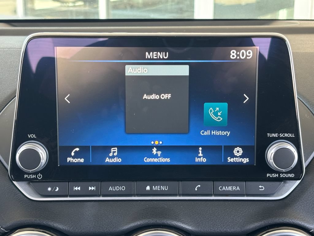 Used 2024 Nissan Sentra SV FWD image 14