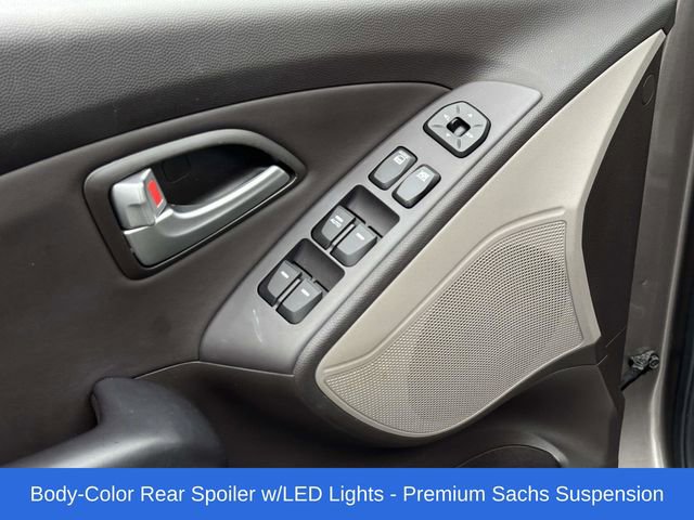 Used 2012 Hyundai Tucson Limited FWD image 17