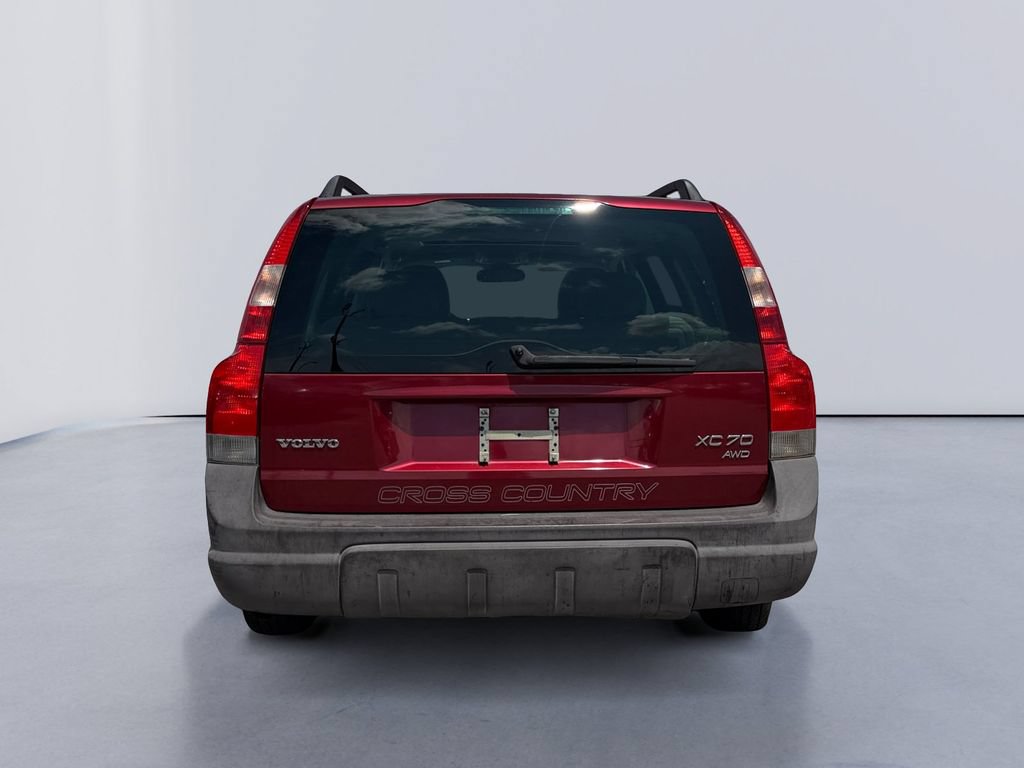 Used 2004 Volvo XC70 AWD/4WD image 4