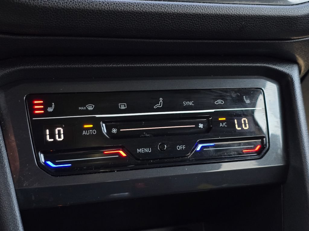 Used 2023 Volkswagen Tiguan SE R-Line FWD image 19