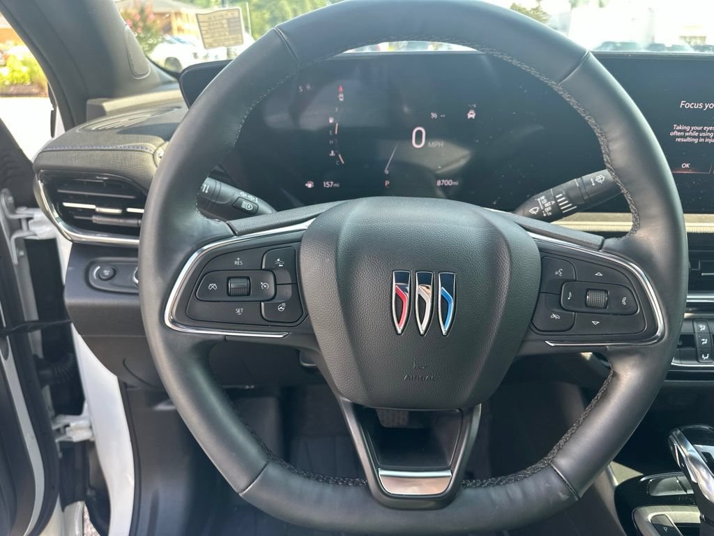Used 2025 Buick Envista Sport Touring w/ Convenience I Package FWD image 12