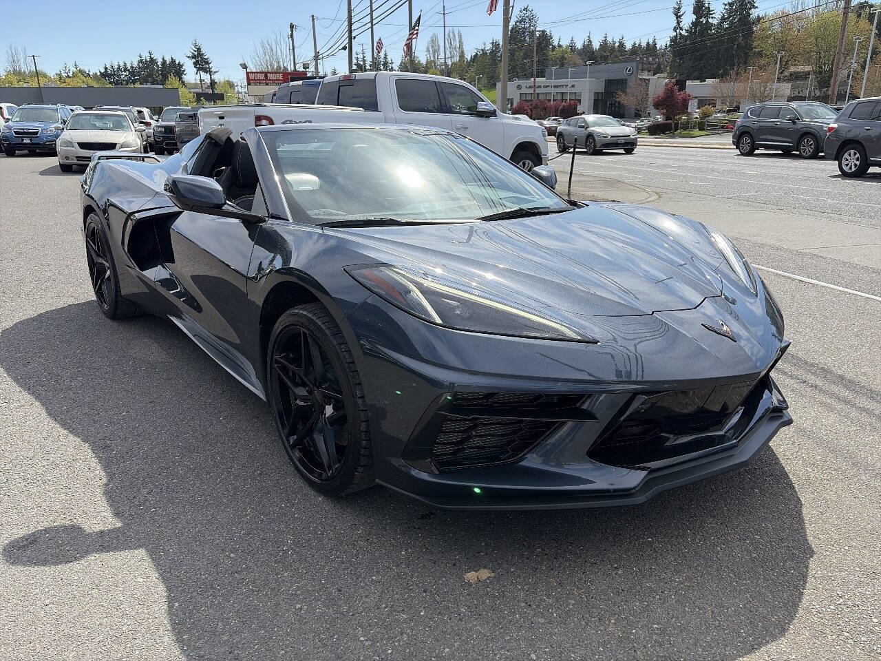Used 2020 Chevrolet Corvette Stingray Preferred Conv w/ 2LT Preferred Equipment Group RWD image 11