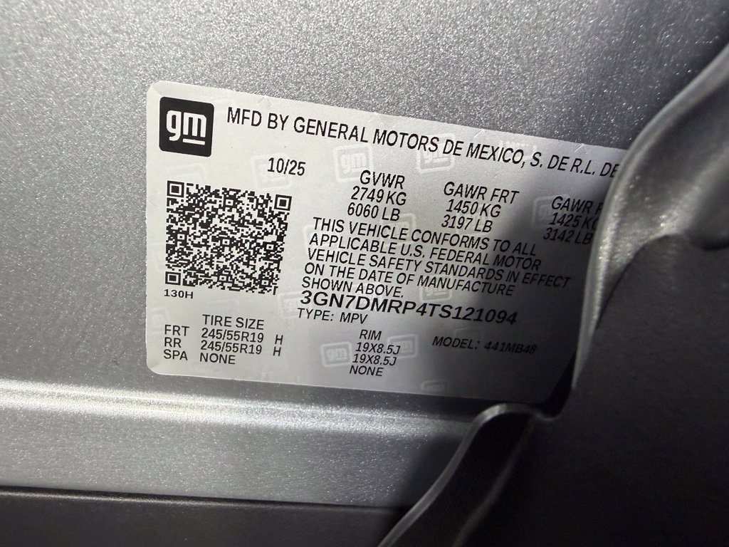 Used 2026 Chevrolet Equinox EV LT FWD image 22