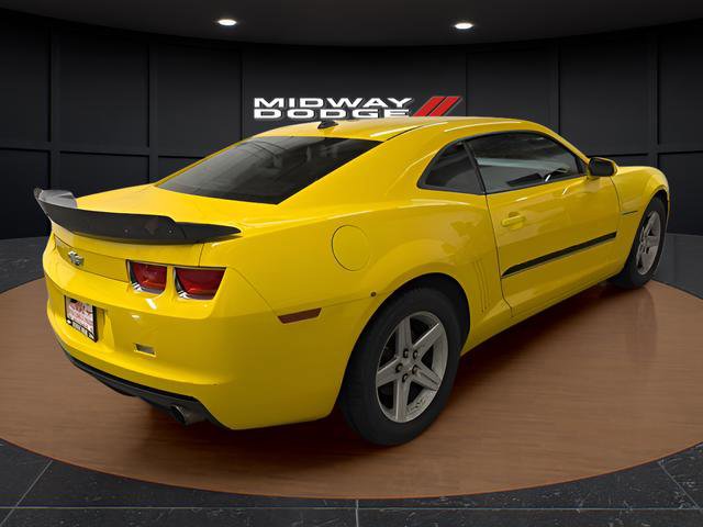 Used 2010 Chevrolet Camaro LT w/ Black Stripe Package RWD image 4