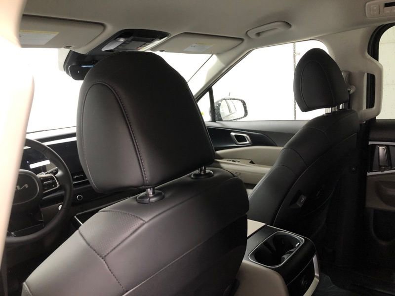 New 2026 Kia Carnival LXS image 16
