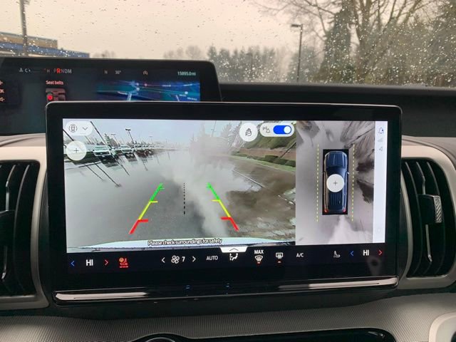 Certified 2025 Ford Expedition Active image 23