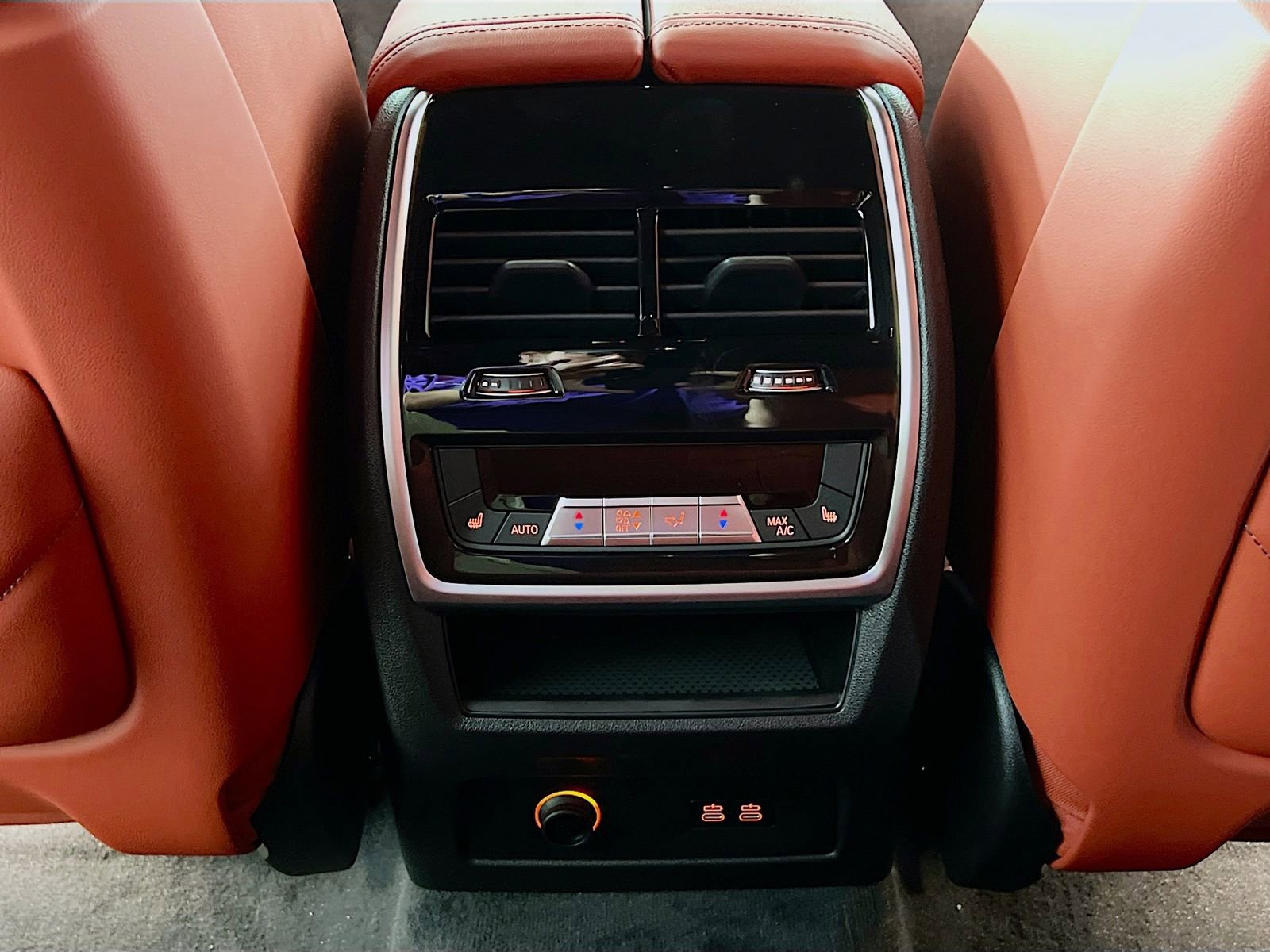 New 2026 BMW XM Label Red image 28