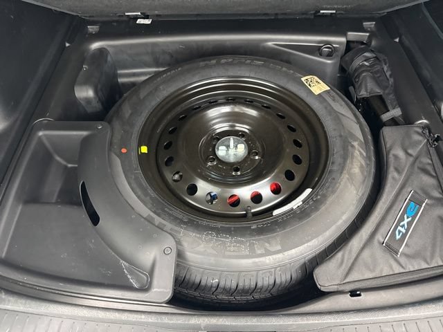 Used 2023 Jeep Grand Cherokee 4WD 4xe image 13
