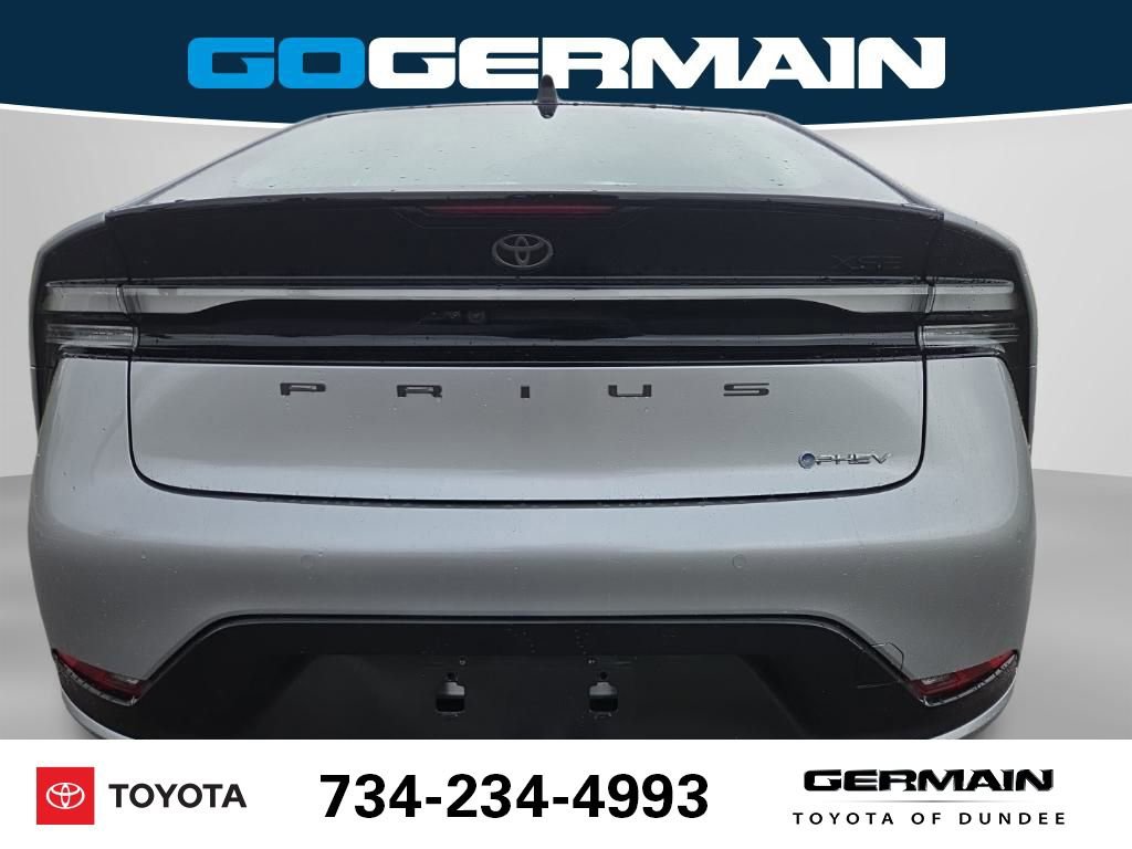 New 2026 Toyota Prius Plug-In Hybrid image 17