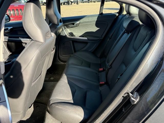Used 2016 Volvo S60 T5 Premier w/ 19" Sport Package FWD image 15