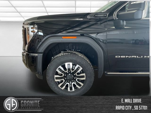 Used 2025 GMC Sierra 2500 Denali Ultimate image 12