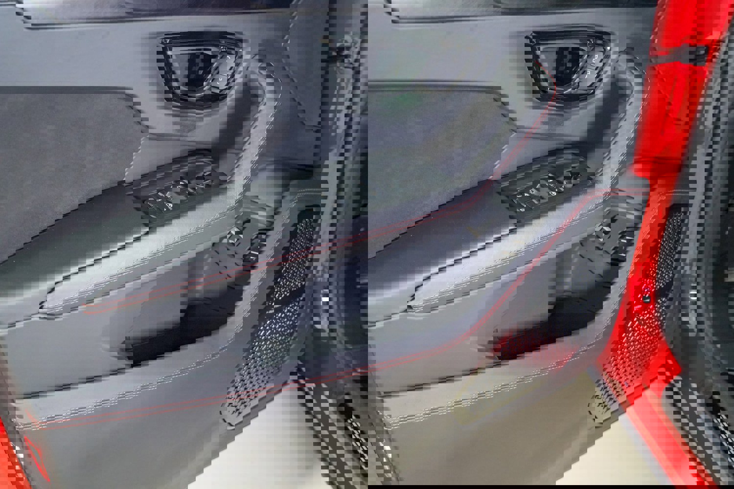 Used 2023 Lamborghini Urus S image 21