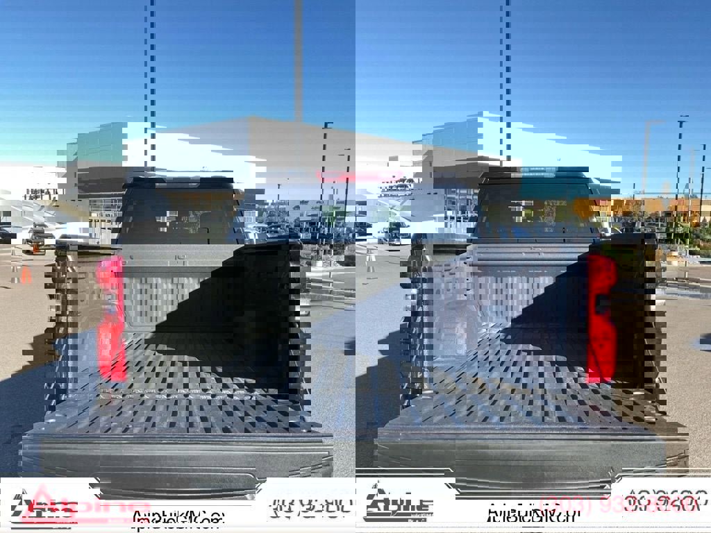 Certified 2023 Chevrolet Silverado 1500 Custom AWD/4WD image 19