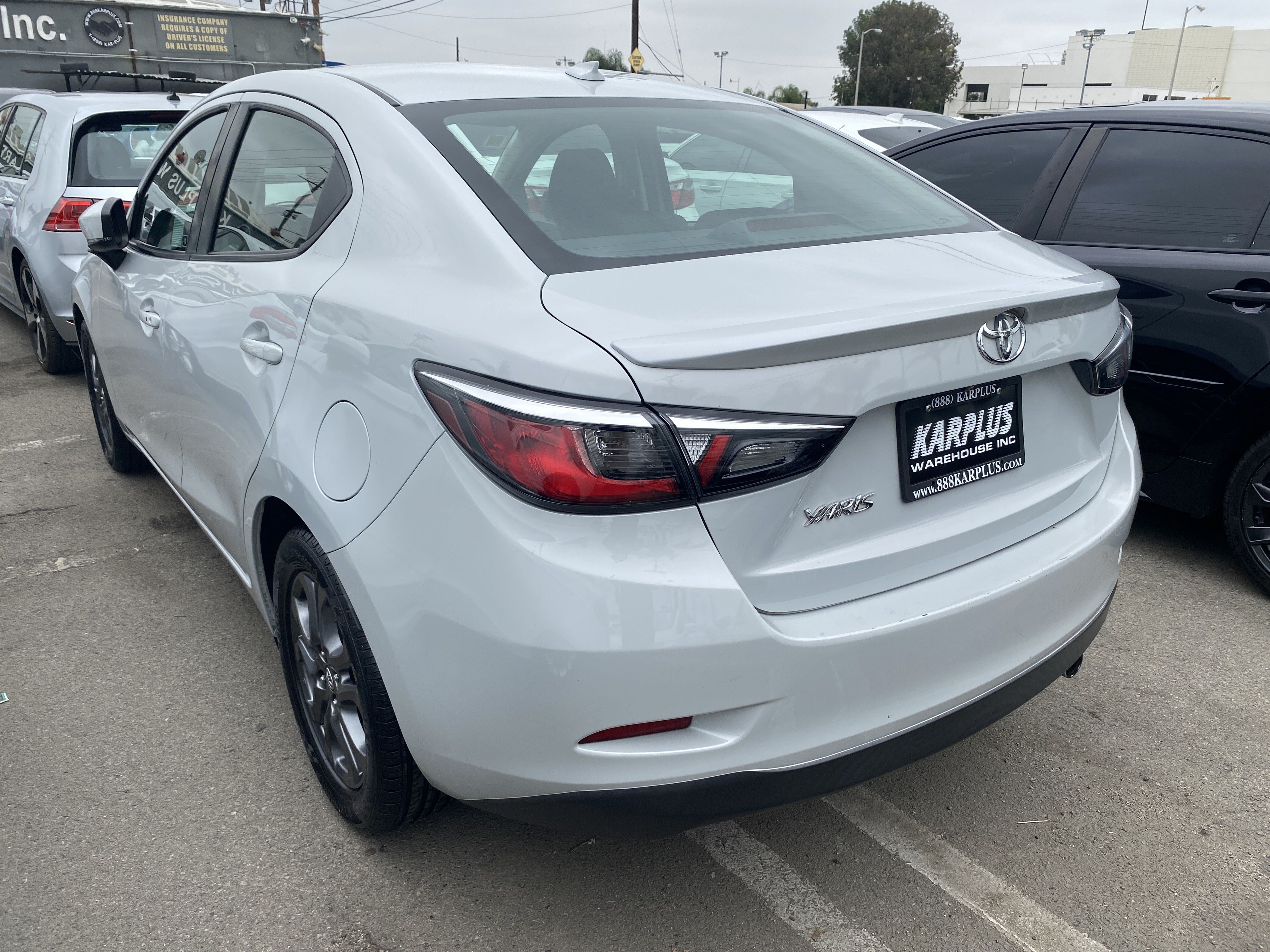 Used 2019 Toyota Yaris LE FWD image 10