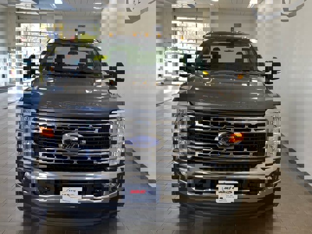 New 2026 Ford F550 4x4 Regular Cab Super Duty image 3