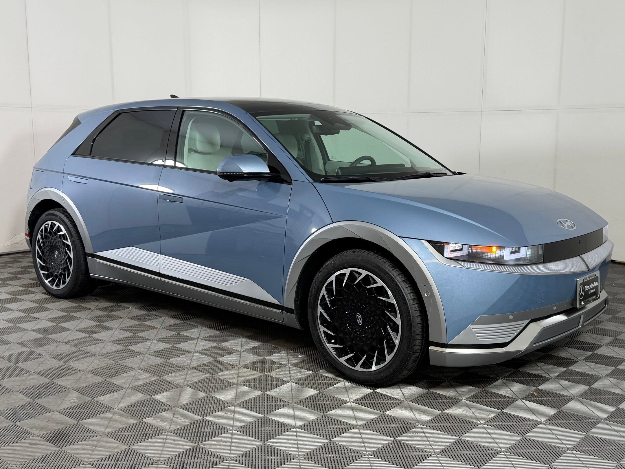 Used 2024 Hyundai Ioniq 5 Limited image 7