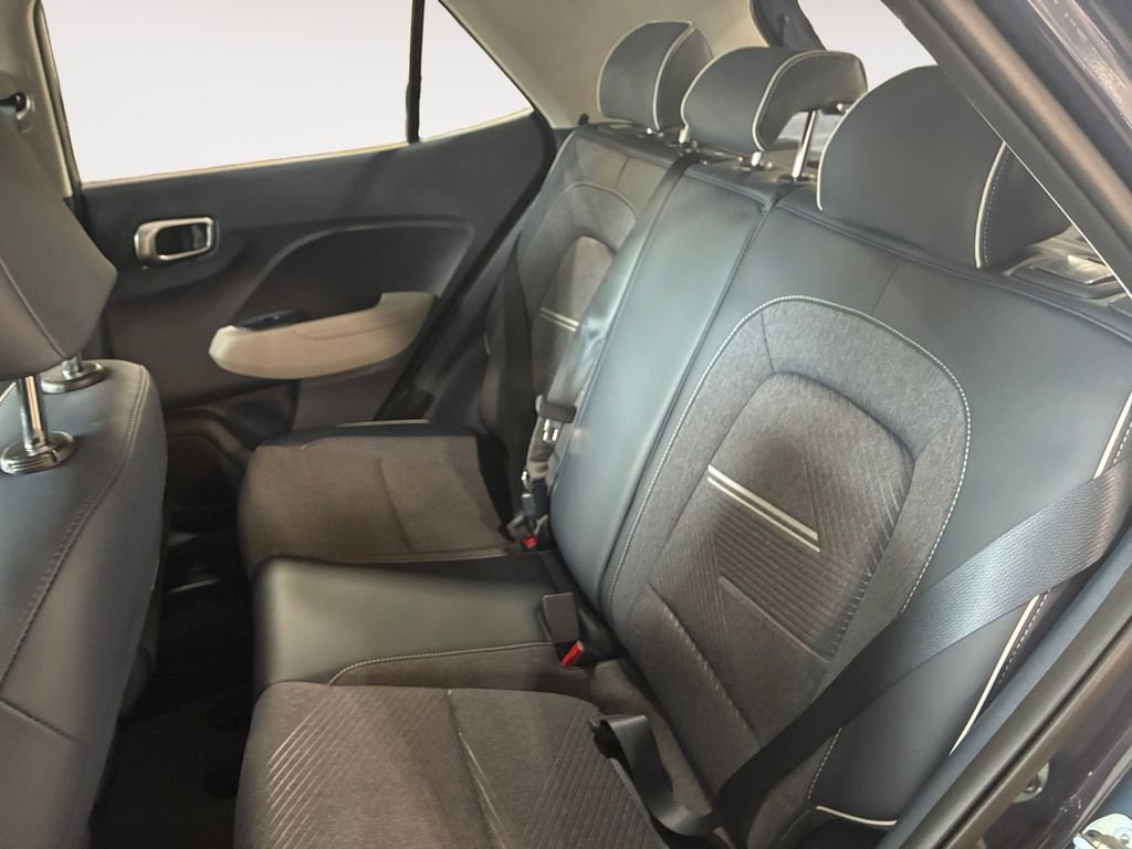 New 2026 Hyundai Venue SEL FWD image 13