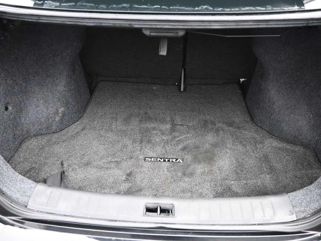 Used 2019 Nissan Sentra SL image 10