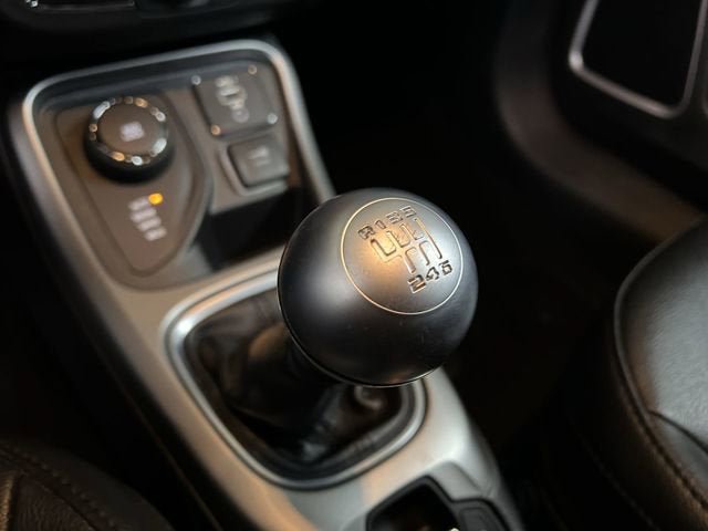 Used 2019 Jeep Compass Latitude w/ Popular Equipment Group AWD/4WD image 15