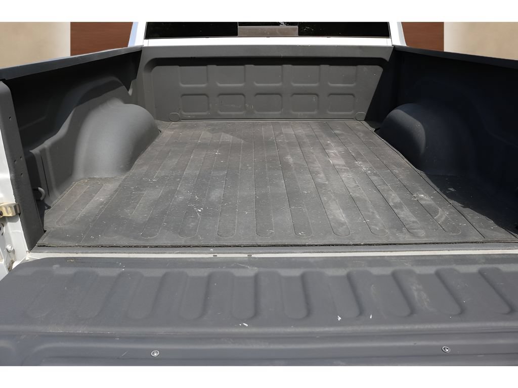 Used 2018 RAM 1500 Laramie w/ Convenience Group AWD/4WD image 10