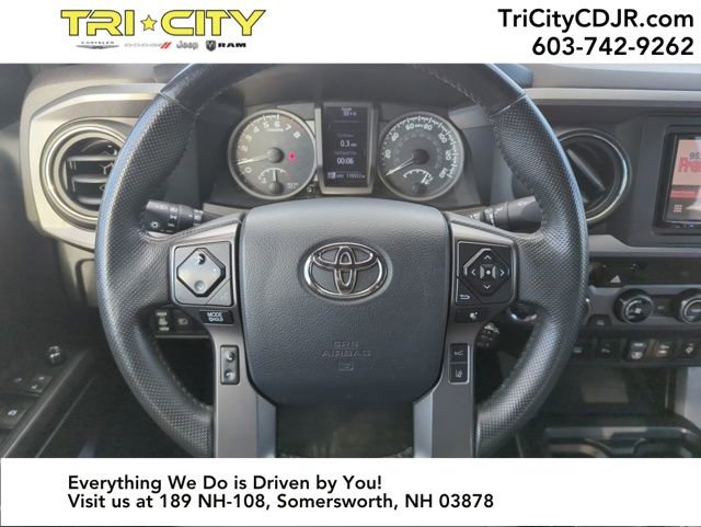 Used 2018 Toyota Tacoma TRD Off-Road image 16