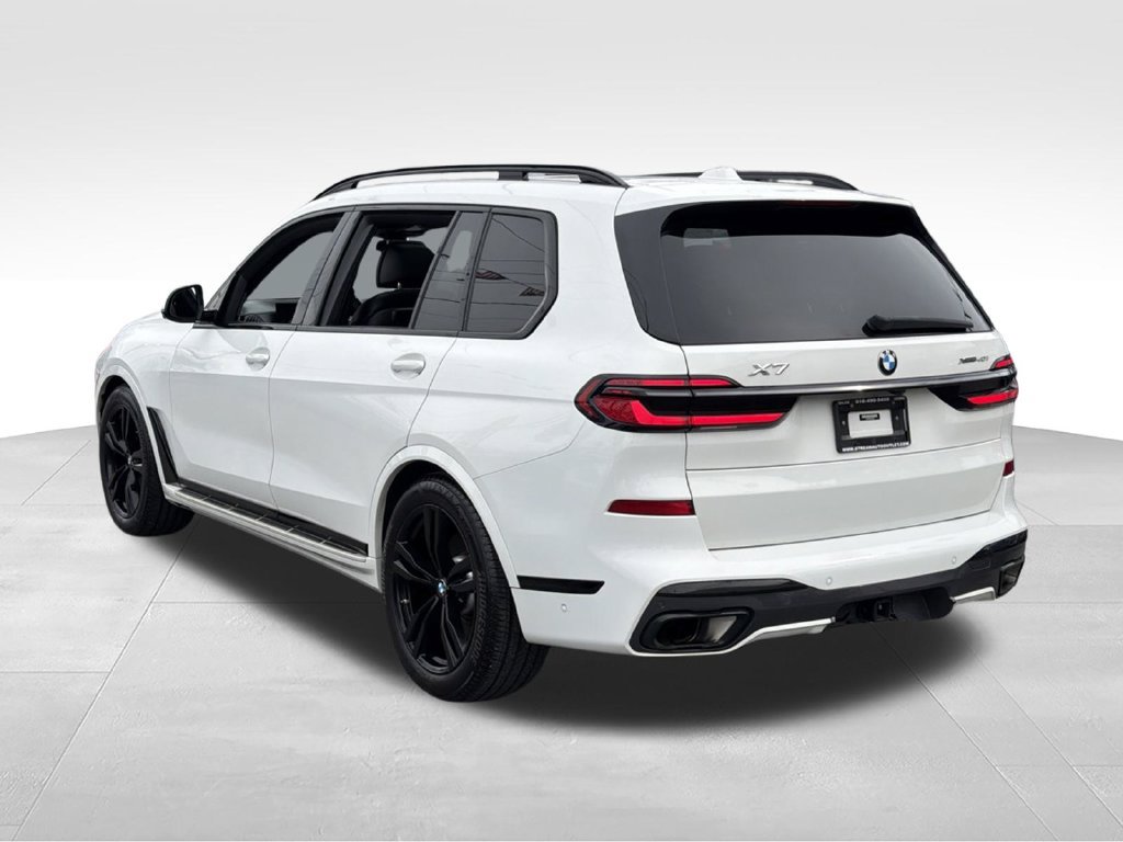 Used 2024 BMW X7 xDrive40i w/ Executive Package AWD/4WD image 8