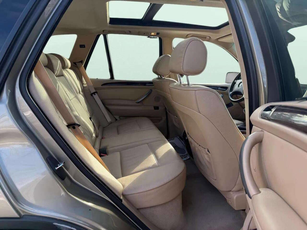 Used 2006 BMW X5 4.4i image 13