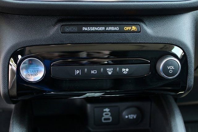 New 2024 Ford Escape SE w/ PHEV Premium Package image 21