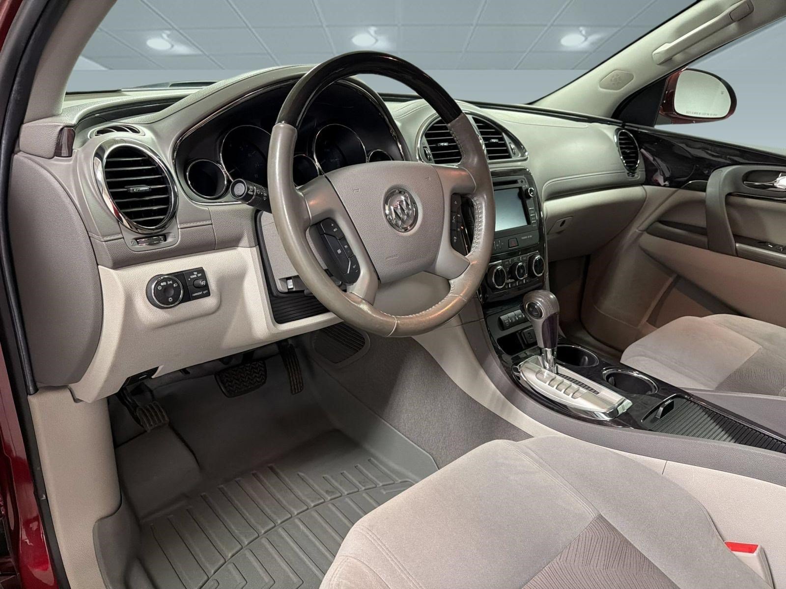 Used 2017 Buick Enclave Convenience w/ Trailering Package FWD image 4