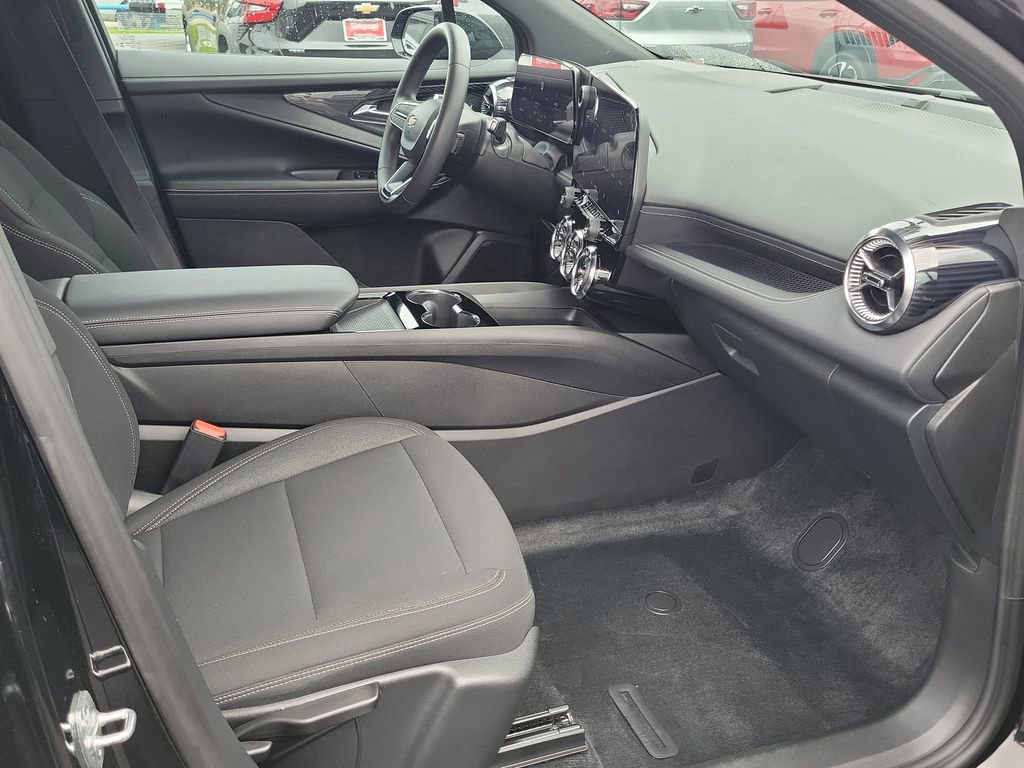 Used 2026 Chevrolet Blazer EV LT image 12