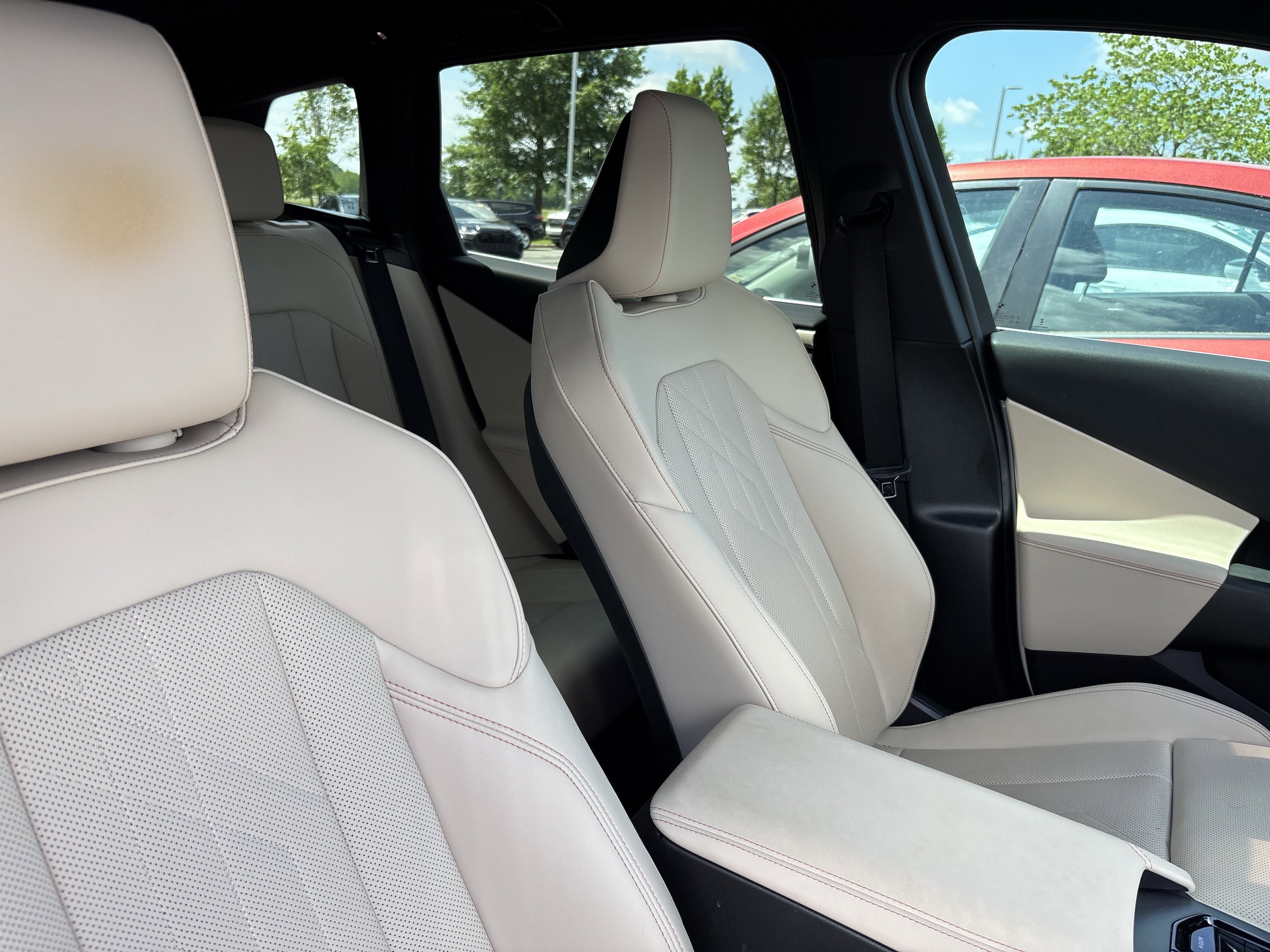 Used 2025 BMW X3 xDrive30i w/ Premium Package AWD/4WD image 35