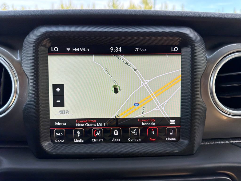 Used 2018 Jeep Wrangler Unlimited Sahara AWD/4WD image 16