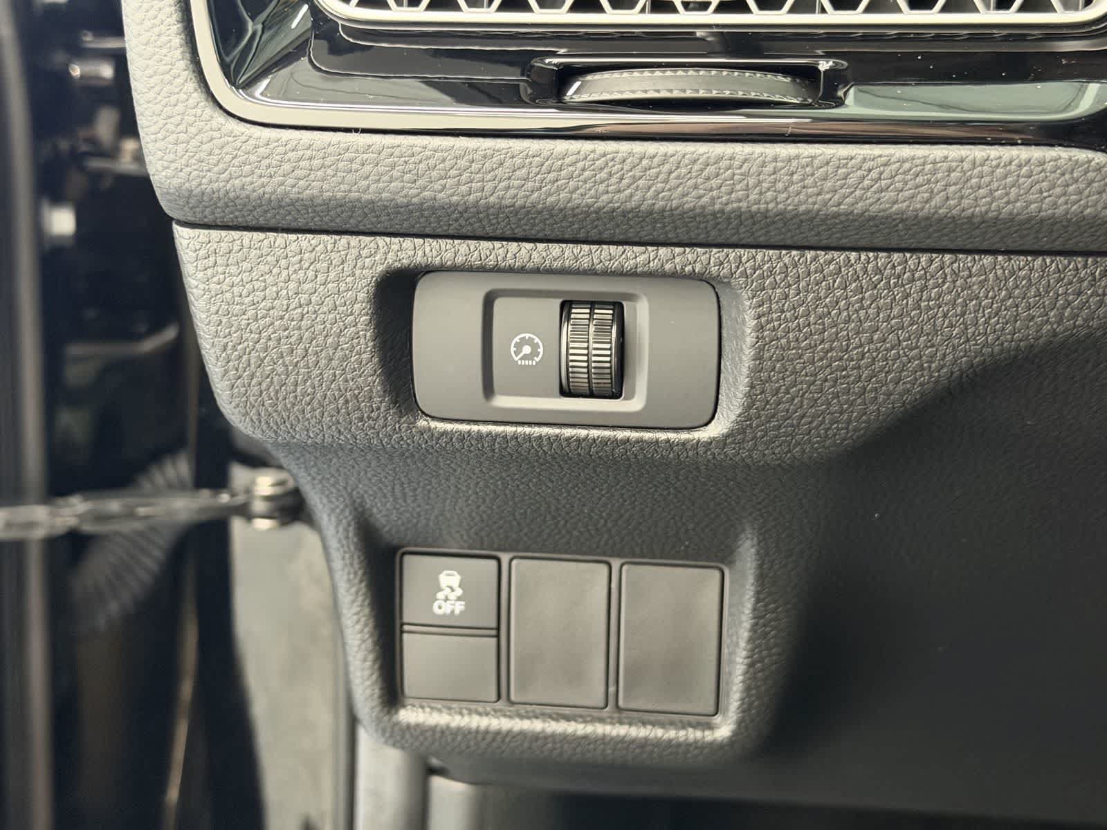 Used 2025 Honda Civic LX image 13