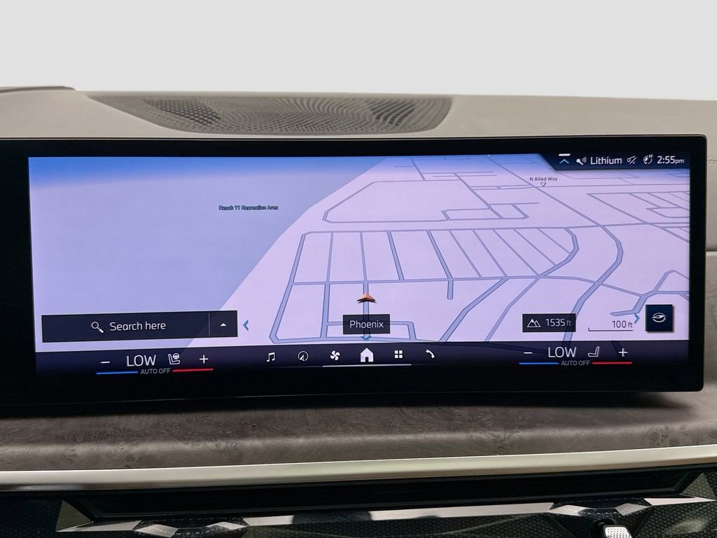 Certified 2025 BMW X7 xDrive40i w/ Parking Assistance Package image 14