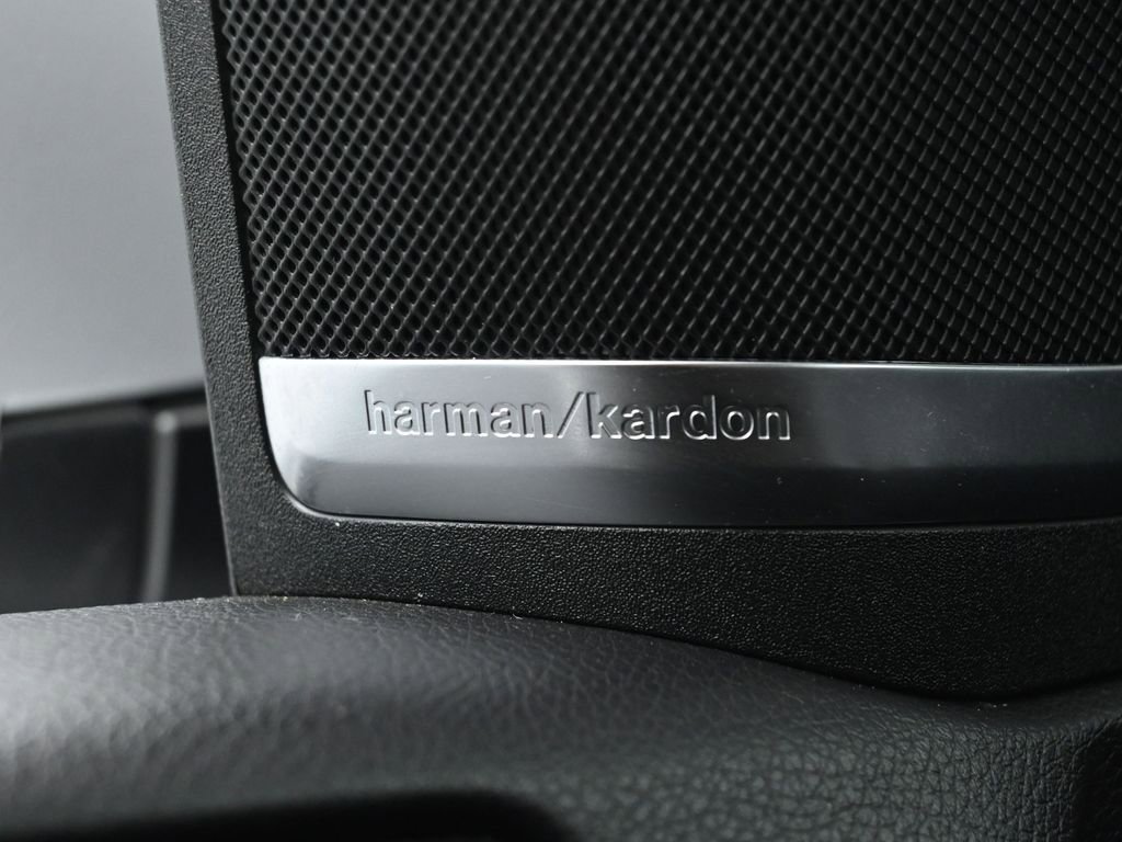 Used 2017 Mercedes-Benz GLS 550 4MATIC image 49