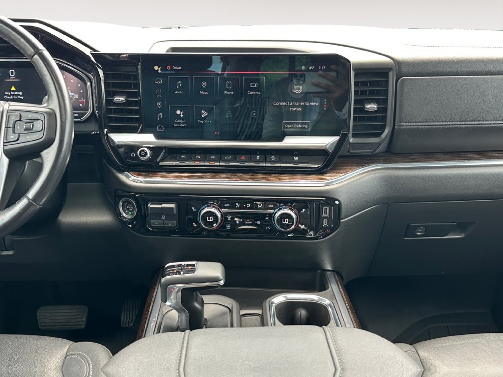 Used 2023 GMC Sierra 1500 Elevation w/ Elevation Premium Package AWD/4WD image 11
