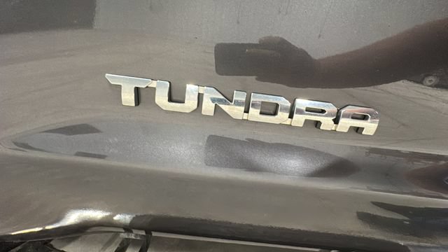 Used 2018 Toyota Tundra SR5 AWD/4WD image 35