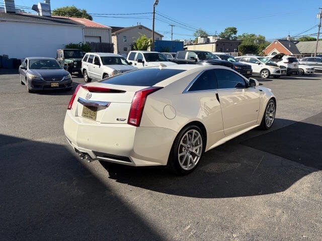 Used 2012 Cadillac CTS V RWD image 4