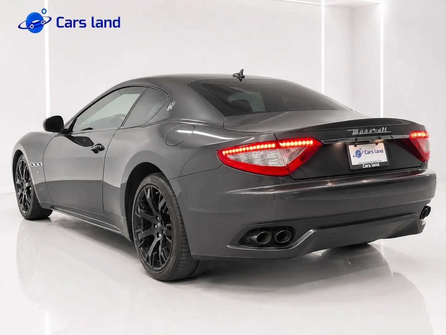 Used 2012 Maserati GranTurismo S RWD image 5