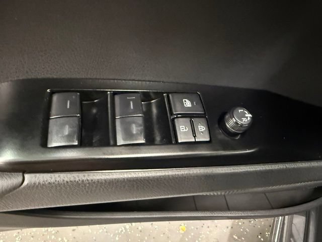 Certified 2025 Toyota Camry SE w/ Convenience Package AWD/4WD image 11