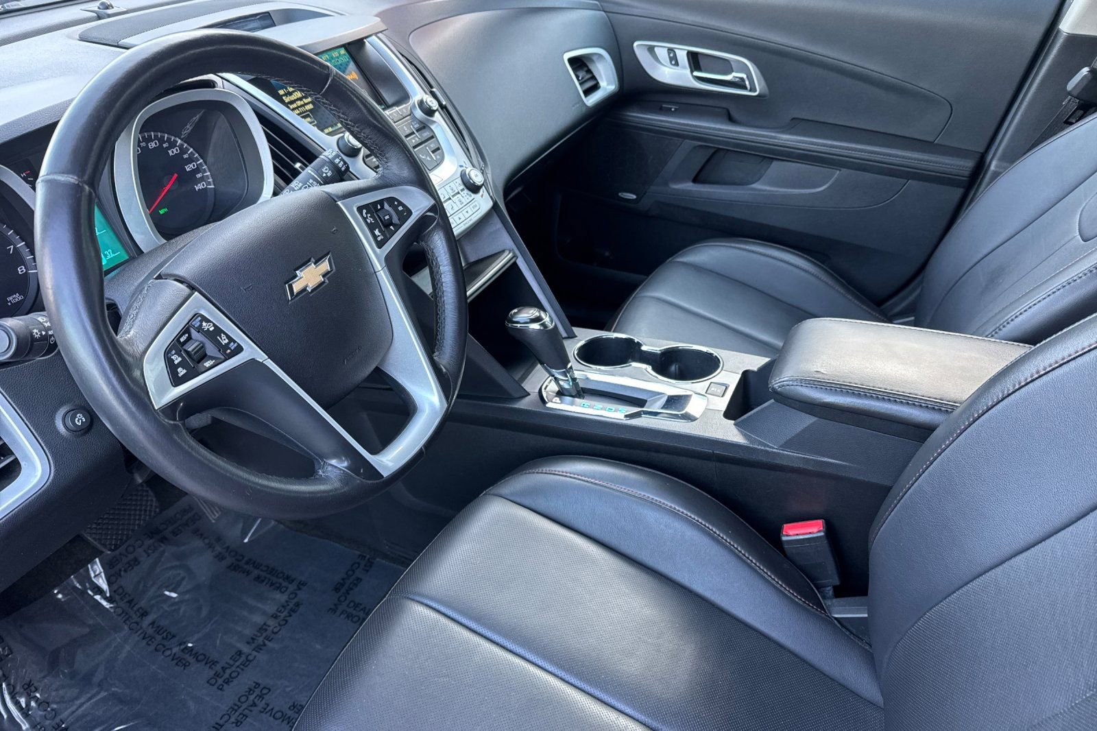 Used 2017 Chevrolet Equinox Premier w/ Enhanced Convenience Package AWD/4WD image 9