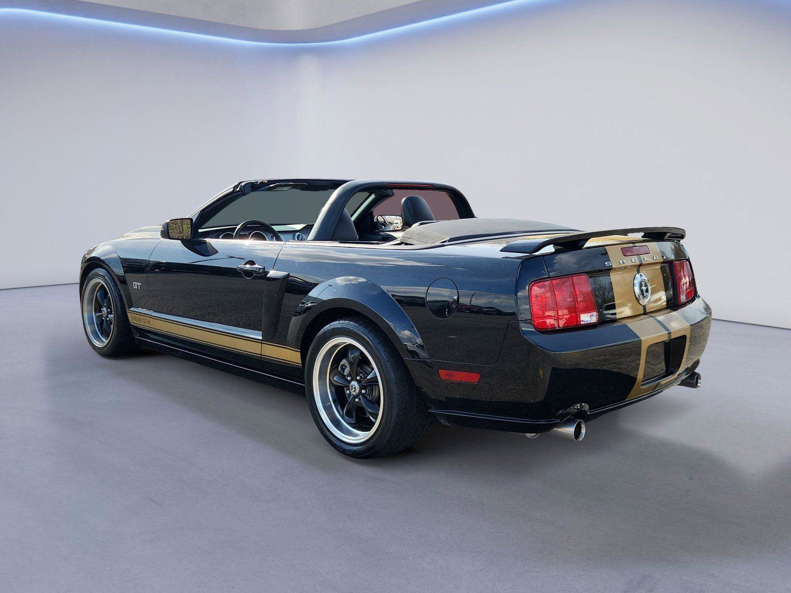 Used 2006 Ford Mustang GT Premium image 5