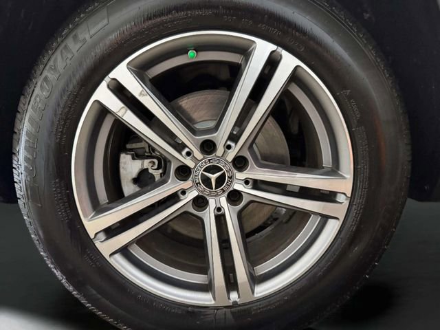 Used 2021 Mercedes-Benz GLC 300 4MATIC w/ Premium Package image 30