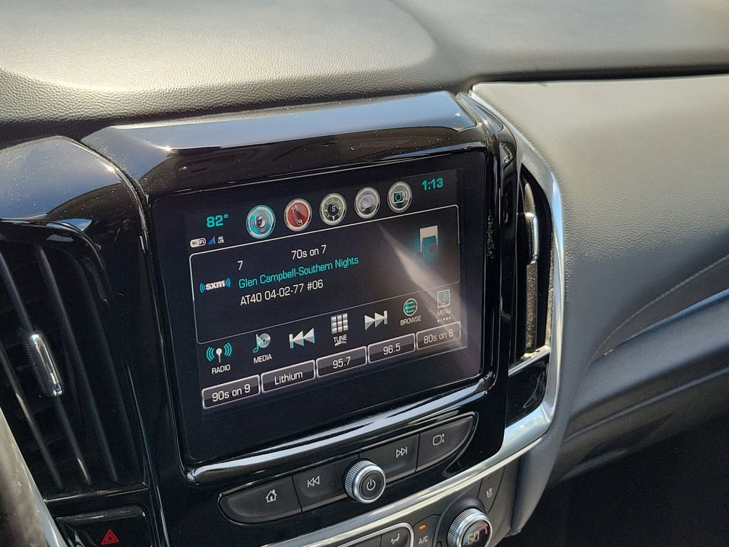 Used 2018 Chevrolet Traverse Premier w/ Driver Confidence II Package FWD image 30