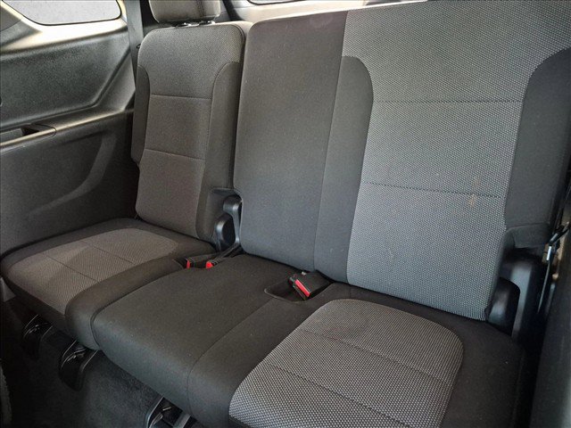 Used 2023 Chevrolet Traverse LT FWD image 18