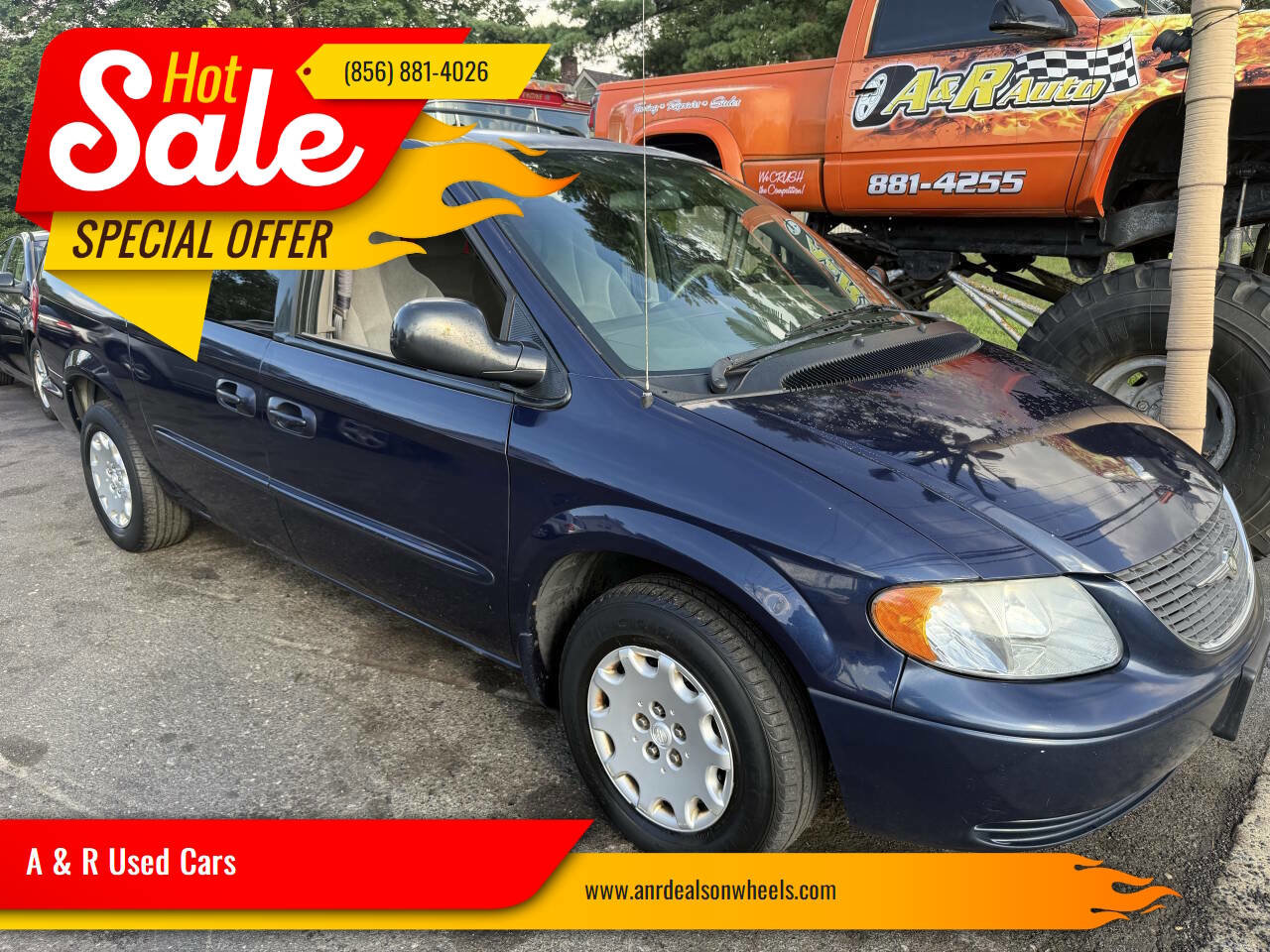 Used 2003 Chrysler Town & Country LX